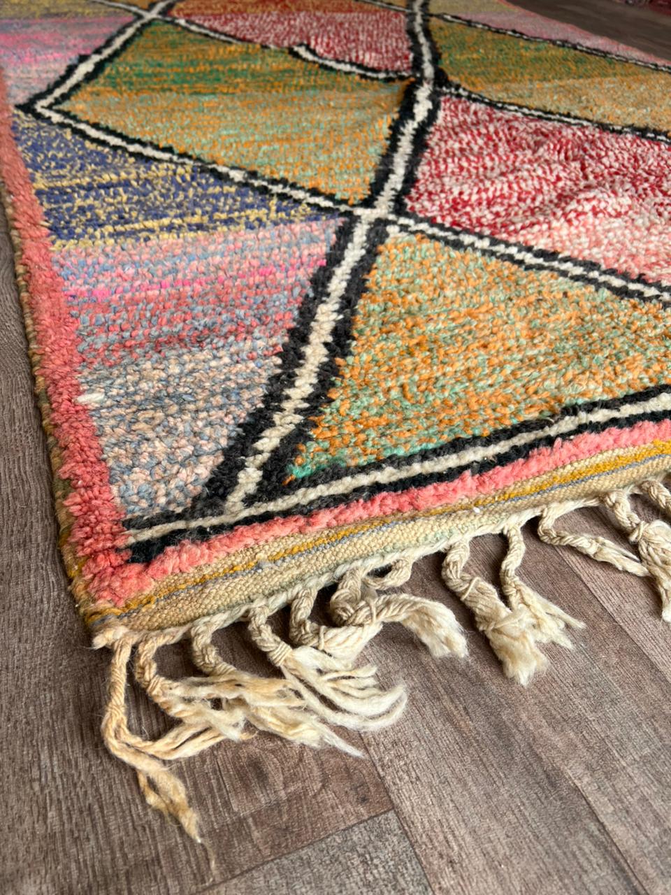 Handmade Moroccan Beni Ouarain Rug,Natural Wool Berber Carpet with Diamond Pattern-Authentic Boho Home Decor- Colorful Area Rug from Morocco